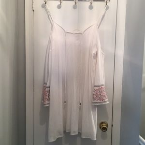 Top with exposed shoulders